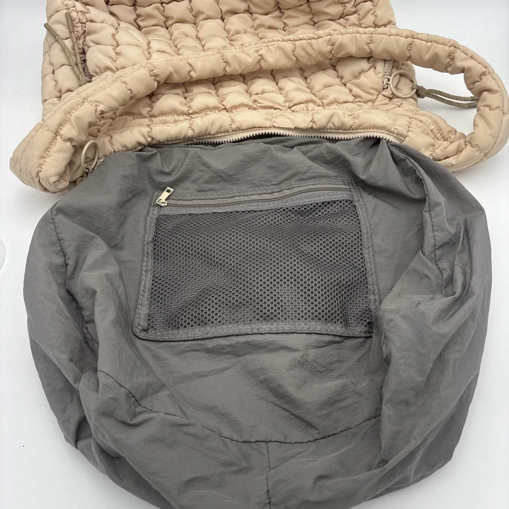 Urban Expressions Leda Quilted Square Nylon‎ Puffer Hobo Bag Purse Natural